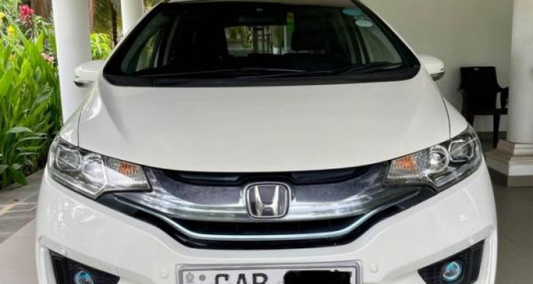 HONDA FIT GP5 2014