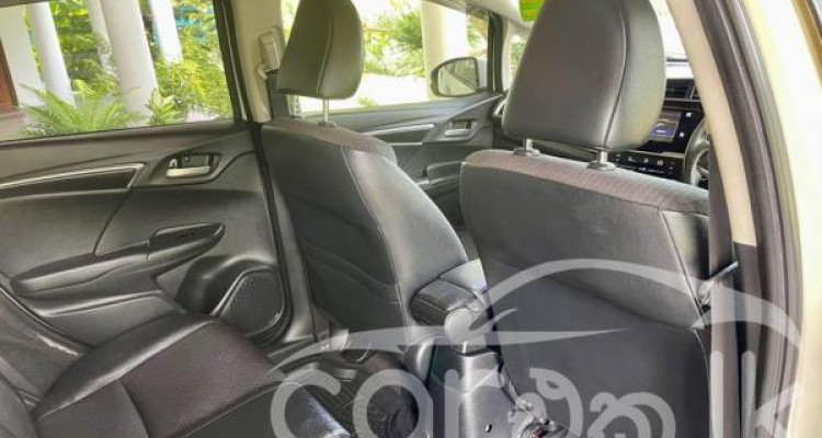 HONDA FIT GP5 2014