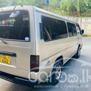 NISSAN CARAVAN 1996
