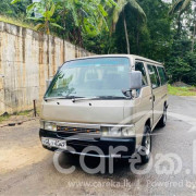 NISSAN CARAVAN 1996