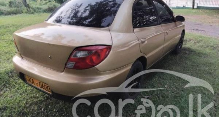 KIA RIO 2002