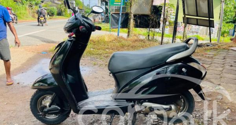 HONDA ACTIVA 2012