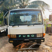 MITSUBISHI FUSO 1980