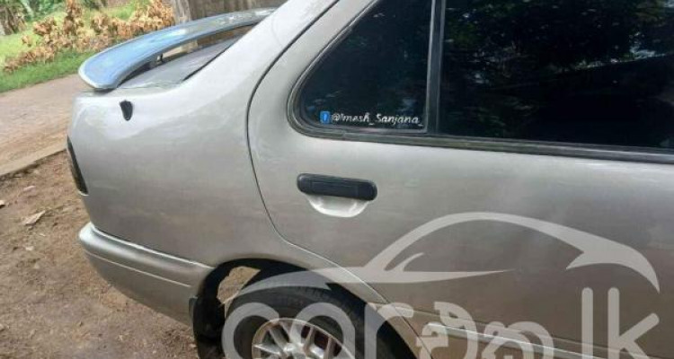 NISSAN SUNNY 1996