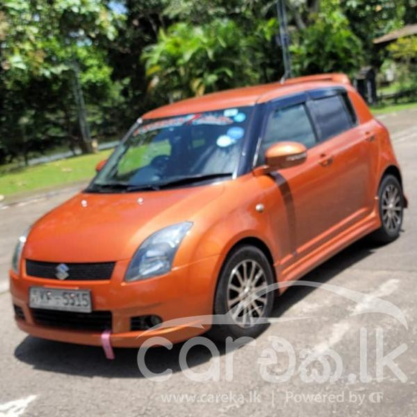 SUZUKI SWIFT 2004