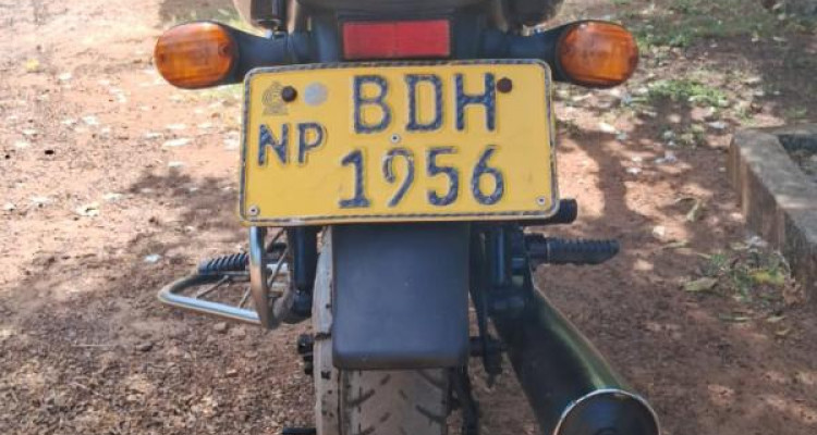 BAJAJ CT100 2015