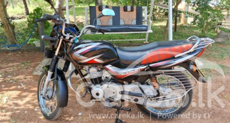 BAJAJ CT100 2015