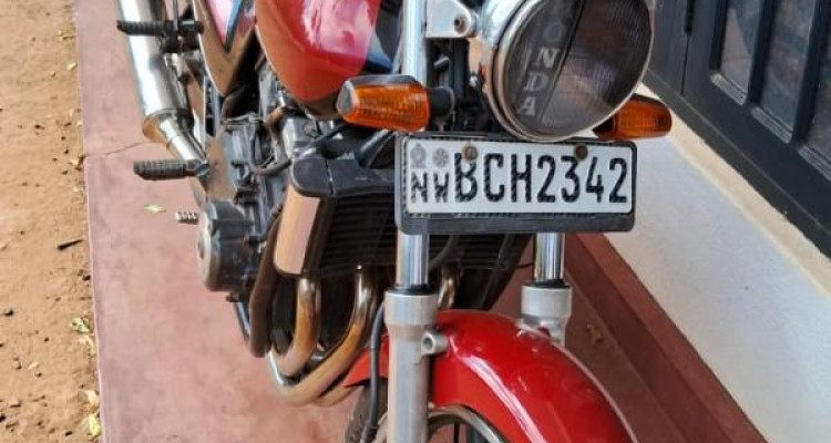 HONDA JADE 2002