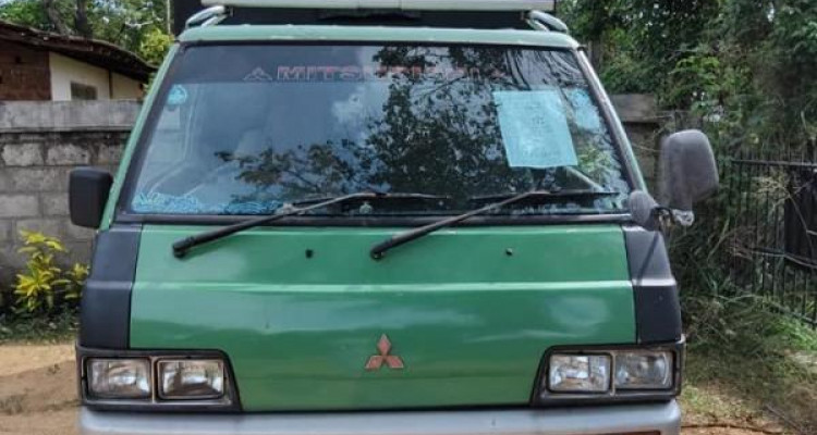 MITSUBISHI L031P 1980