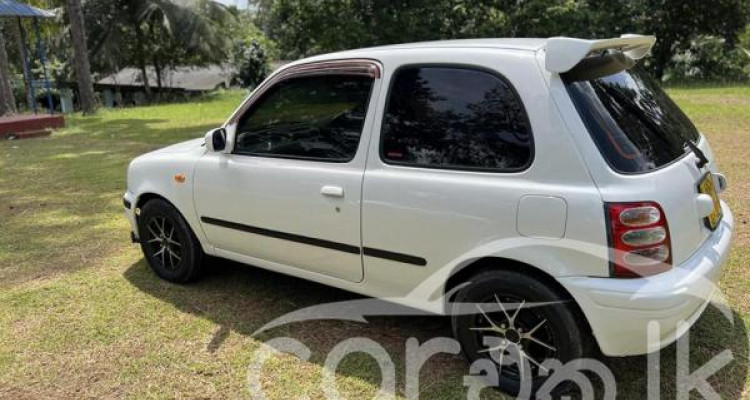 NISSAN MARCH K11 2002