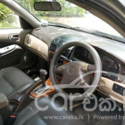 NISSAN SUNNY 2000