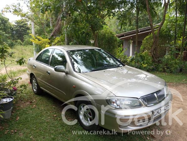 NISSAN SUNNY 2000