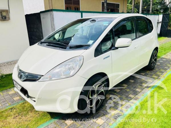 HONDA FIT GP1 2011