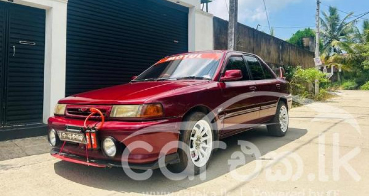 MAZDA FAMILIA 1994