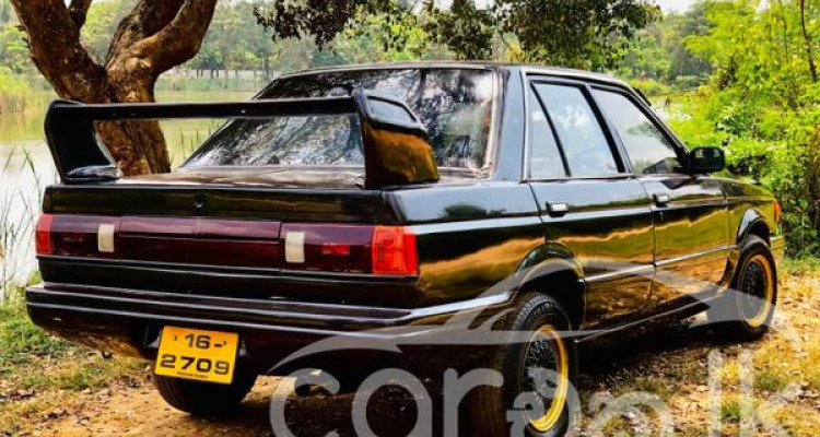 NISSAN SUNNY 1989