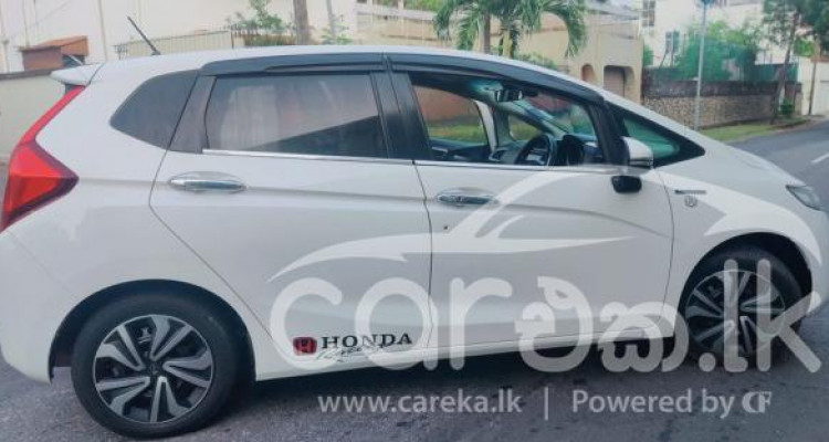 HONDA FIT GP5 2014