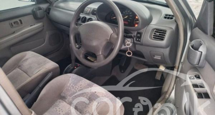 NISSAN MARCH K11 2001