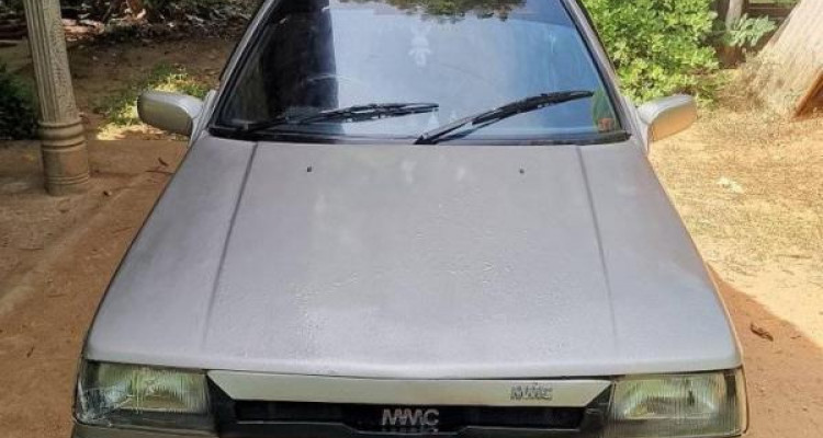 MITSUBISHI LANCER 1984