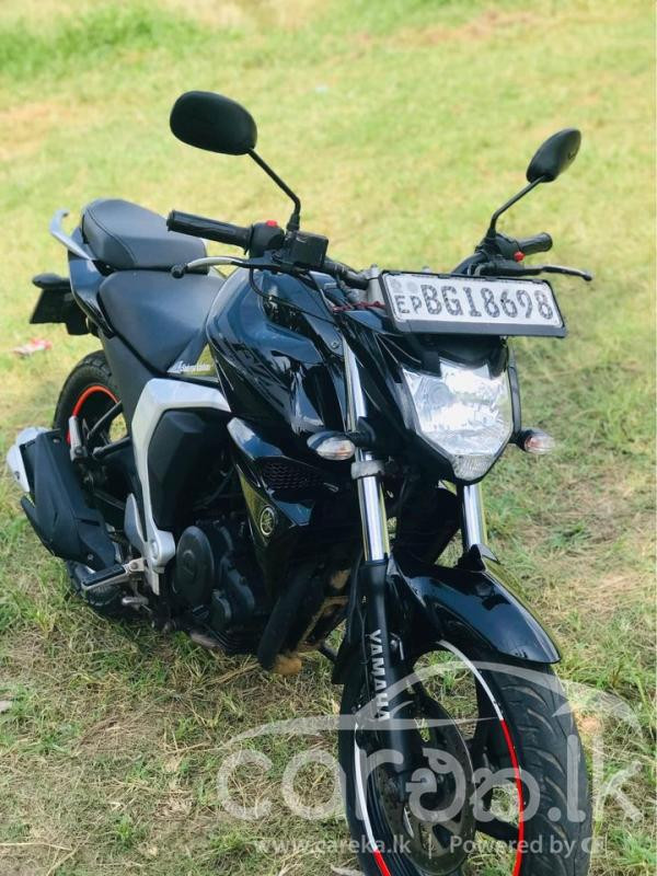 YAMAHA FZ V2 2017
