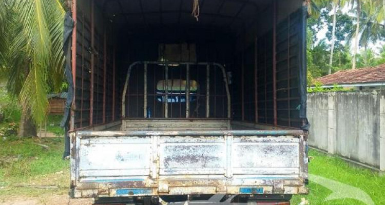 MITSUBISHI CANTER 1990