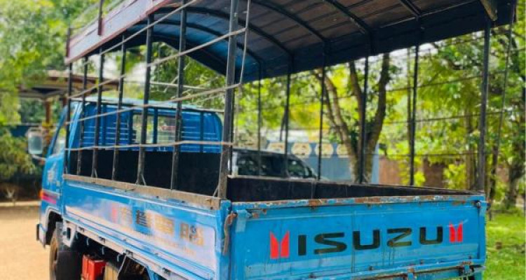 ISUZU ELF 250 1982