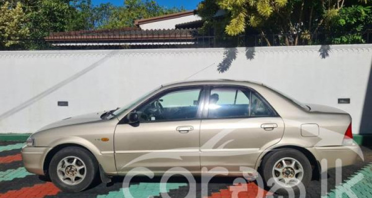 FORD LASER 2000