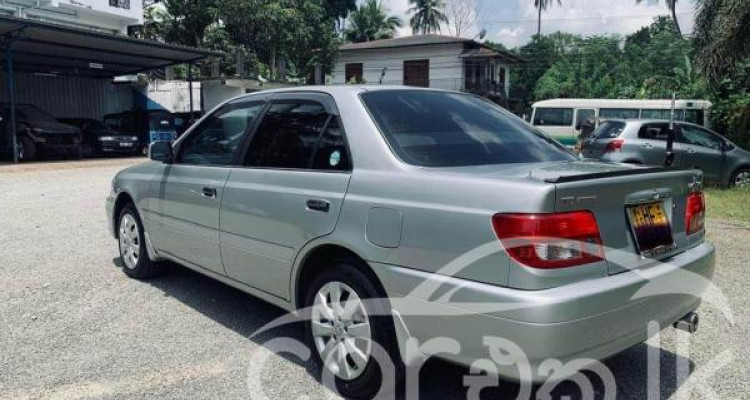 TOYOTA CARINA 2001