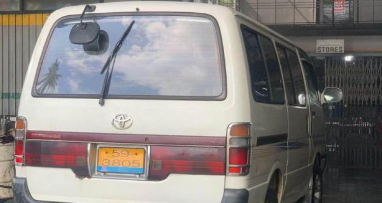 TOYOTA DOLPHIN LH102 1991