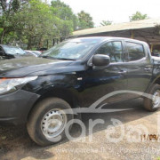 MITSUBISHI L200 2016