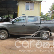 MITSUBISHI L200 2016