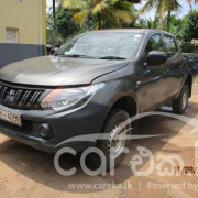 MITSUBISHI L200 2016
