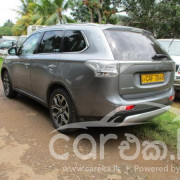 MITSUBISHI OUTLANDER 2015