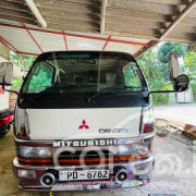 MITSUBISHI CANTER CREW CAB 2006