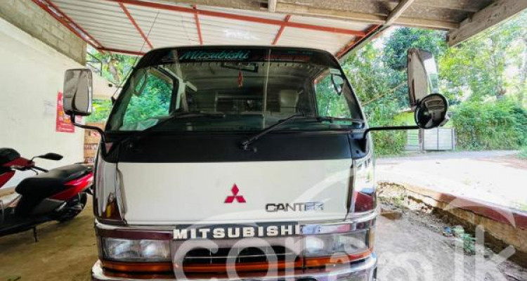 MITSUBISHI CANTER CREW CAB 2006