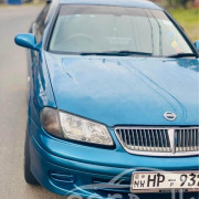 NISSAN SUNNY 2000