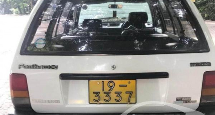 MAZDA FAMILIA 1991