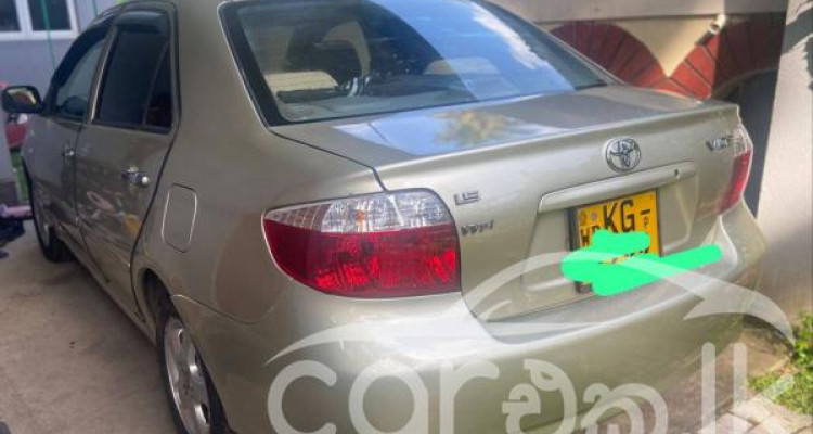 TOYOTA VIOS 2003