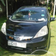 HONDA FIT SHUTTLE 2012