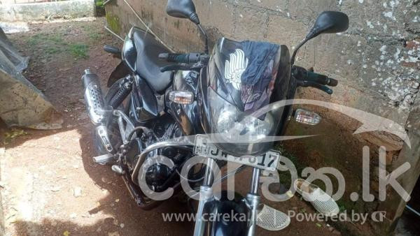 BAJAJ PULSAR 150 2005