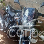 BAJAJ PULSAR 150 2005