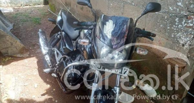 BAJAJ PULSAR 150 2005