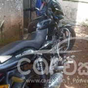 BAJAJ PULSAR 150 2005