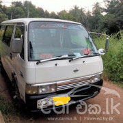 NISSAN CARAVAN 2000
