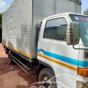 ISUZU NPR 1987