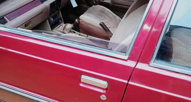 HYUNDAI STELLAR 1988