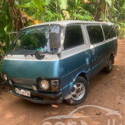TOYOTA HIACE LH30 1982