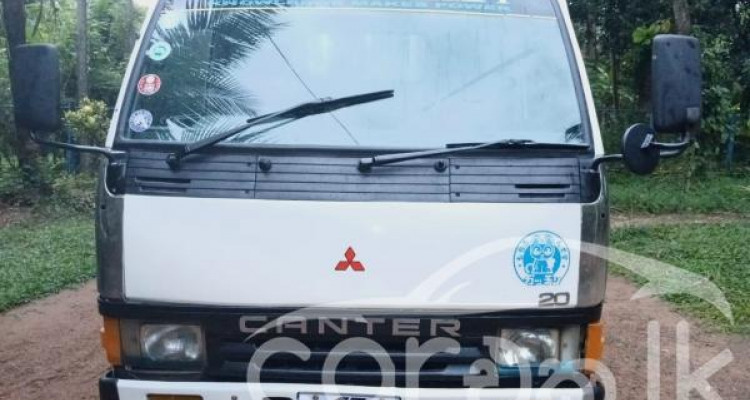 MITSUBISHI CANTER 1990