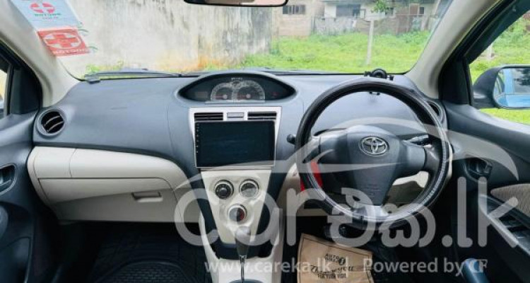 TOYOTA YARIS 2007