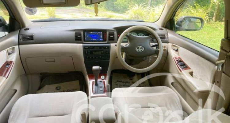 TOYOTA COROLLA 121 2000