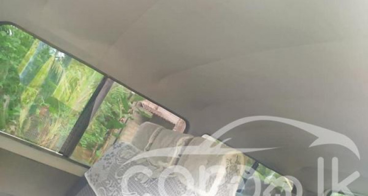 TOYOTA HIACE 1986